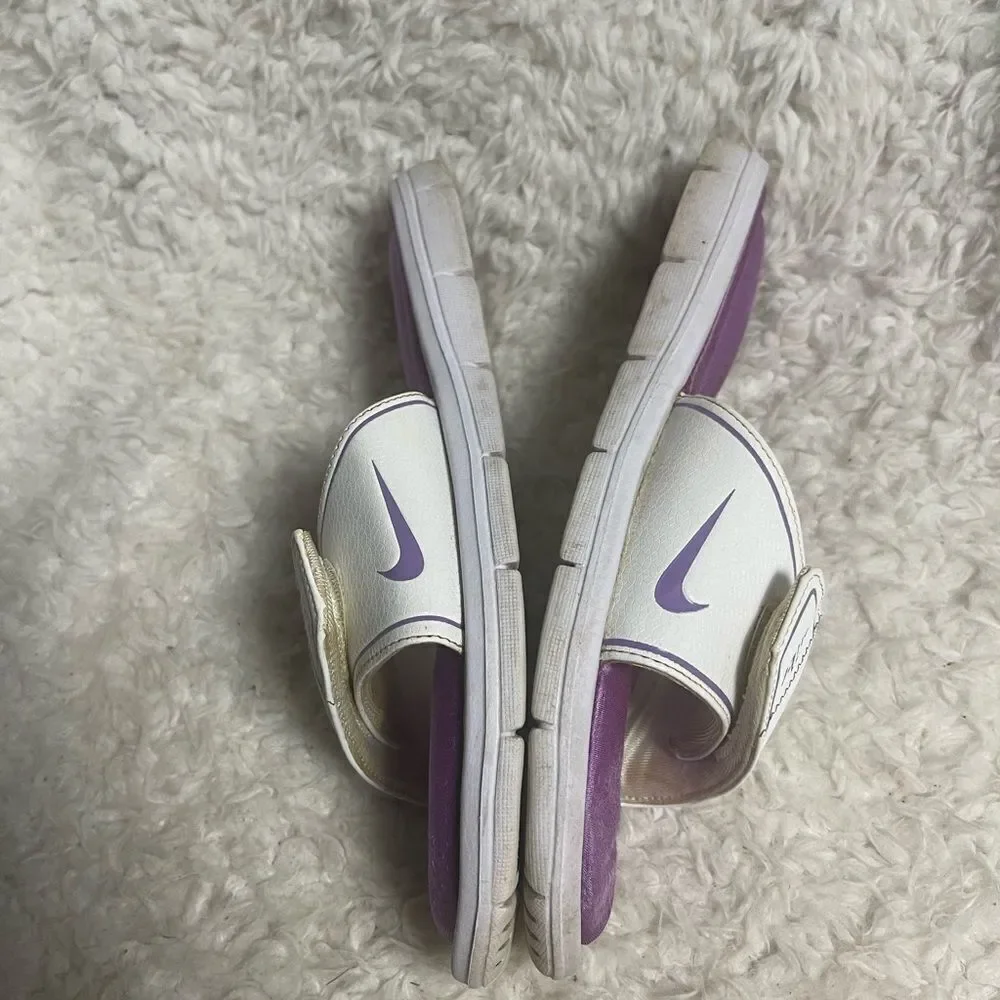 Nike Comfort Footbed Slides Sandals Flip Flops Women  white & Purple SZ11